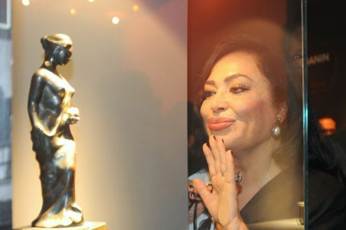 ART_1936_1600x1057-1